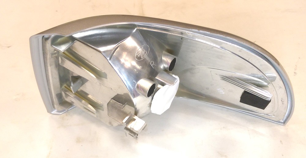 Chrome Projector Headlights with Turn Signals for S70 V70 C70 - Image 5